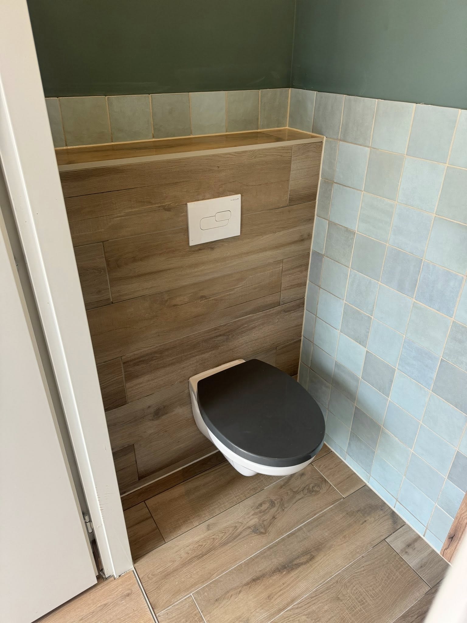 Nieuwe tegels toilet in maarssen, maarssenbroek
