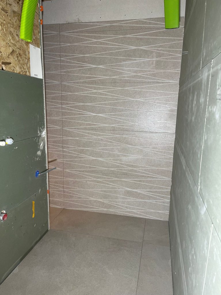 Badkamer met 120x120 tegels