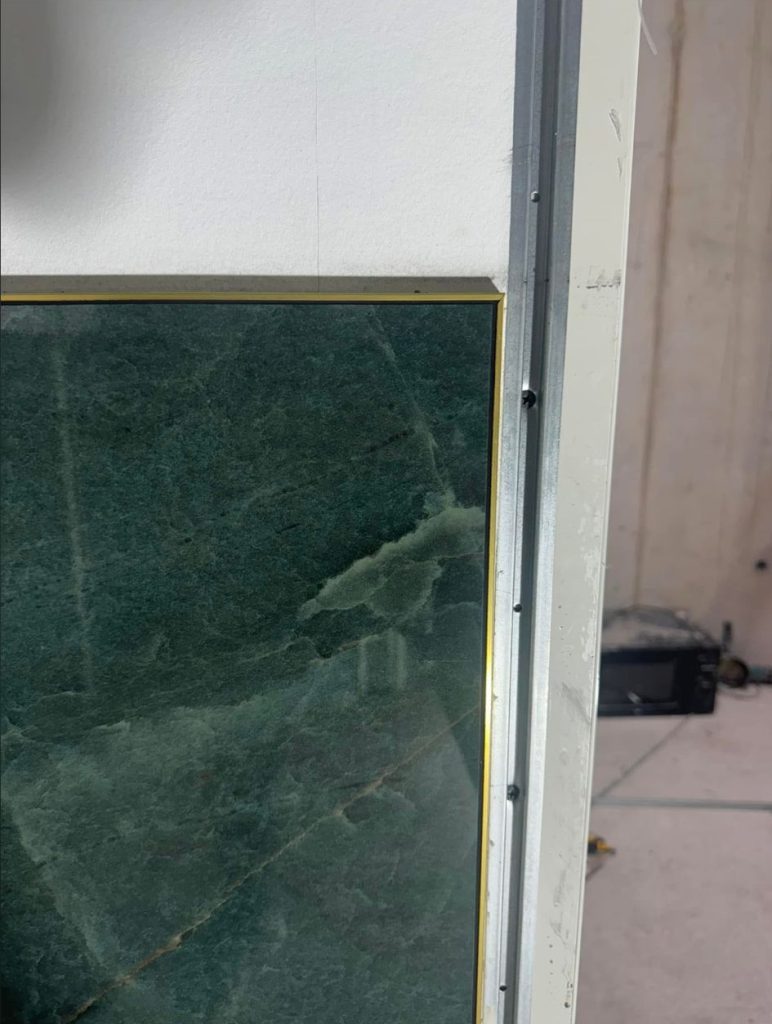 messing tegelprofiel